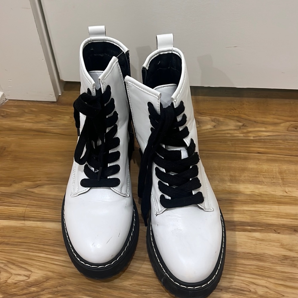 Women’s boots!